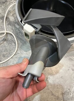 Tefal FZ 700038 ActiFry teplovzdušná fritéza - 9
