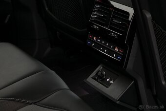 VW Touareg 3.0TDI 210kW R-line Tažné HUD 360 Dynaudio ZÁRUKA - 9