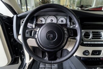 rolls Royce Ghost pronájem vozidla s řidičem - 9
