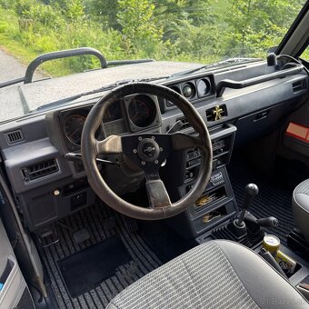 Mitsubishi Pajero - 9