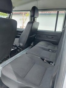 LANDROVER DEFENDER crew cab. 110 Last edition - 9