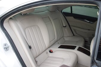Mercedes-Benz CLS Kupé 350d 4Matic - 9