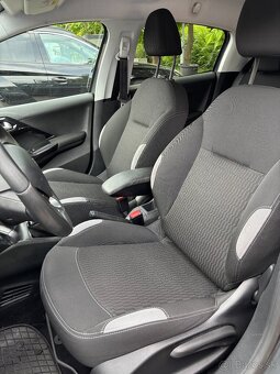 Peugeot 208 / 2014 / 1.2 Benzín - 9