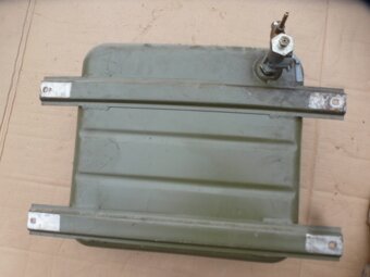 Nádrž na traktor - 9