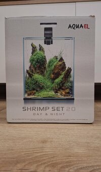 Predám malé akvárium - 9