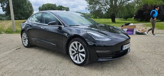 Tesla Model 3 Dual Motor , Long Range, AWD - 9