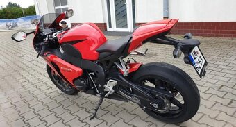 Honda cbr 1000 RR Fireblade - 9