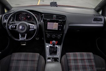 Volkswagen Golf GTI Performance 2.0 TSI 180kW - 9