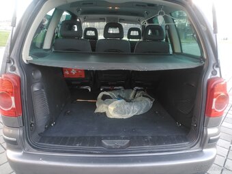 Volkswagen Sharan 2.0Tdi 7miestne - 9