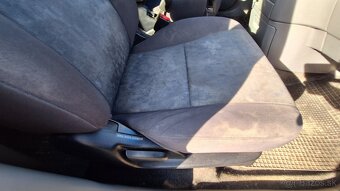 Toyota Avensis Verso,2.0 D 85 kw - 9