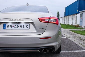 Maserati Ghibli 3.0i V6 AT8 GranLusso Ermenegildo Zegna - 9