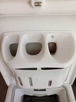 Práčka whirpool predám pracku s možnosťou v BA doviezt - 9