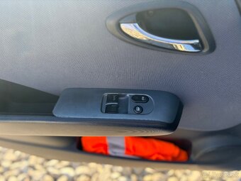 Honda Jazz 1.4 - 9