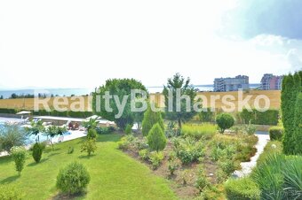 2+kk apartmánu (58 m²) s balkonem a výhledem na bazén, Ravda - 9