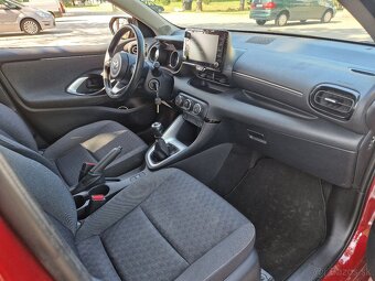 Toyota Yaris 1.5 Dynamic Force Comfort MDS - 9