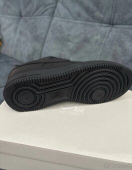 Predám Air force1 black č.44 - 9