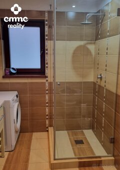 Krásny 4 izbovy vintage rodinny dom - 9