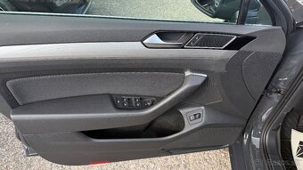Volkswagen Passat Variant 2.0 TDI BMT Comfortline DSG - 9