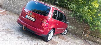 Volkswagen Touran 1.9 TDI Comfortline DSG - 9