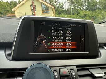 BMW rad 2 Gran Tourer 220d xDrive Sport Line A/T - 9