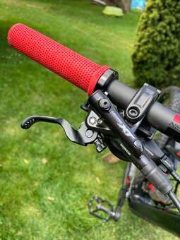 Horský karbonovy celoodpruzeny bicykel Cube Stereo 120 HPC - 9