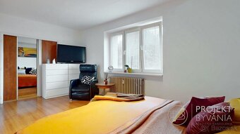 Priestranný 3-izbový byt, 87m2, TEHLA, rekonštrukcia - 9