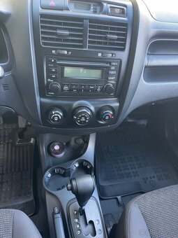 Kia Sportage 2.0 benzin/plin automat - 9