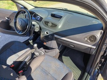 Predám Renault Clio Grandtour 1.2 benzín ,55kw rok výroby 20 - 9