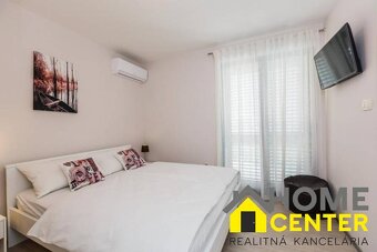 Nádherný dom /420 m²/ s bazénom a výhľadom na more, Dalmátsk - 9