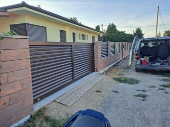 Zákazková výr. hliníkové ploty brány zábradlia kovové brány - 9