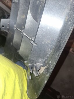 Land Rover predná maska L322 - 9