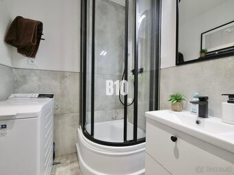 Veľký 3i byt s balkónom po rekonštrukcii - klokočina - 9