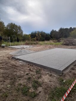 Pokládka zamkovej dlažby a plotov EXTERIER - 9