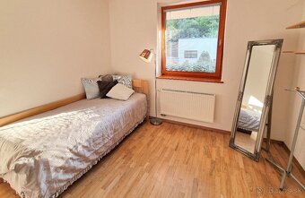 Rodinný dom Podhradová 250m2 v slepej ulici - 9
