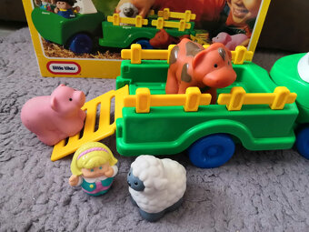 Dve Little tikes autá - 9