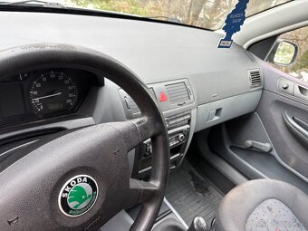 Škoda Fabia - 9
