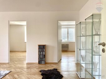 REZERVOVANÝ : 3 izbový byt po kompletnej rekonštrukcii v Pod - 9