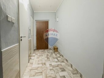 Na predaj: 2-izbový byt, 50 m², Rimavská Sobota – Sídlisko R - 9