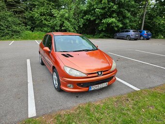 Peugeot 206 2001 benzín1,1l - 9