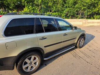 Volvo XC90 - 9