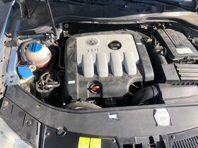 Passat 4 motion B6 - 9