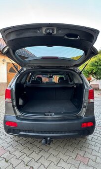 KIA SORENTO 2.2 CRDi 4WD AUTOMAT - NOVÁ STK/EK - SUPER STAV - 9