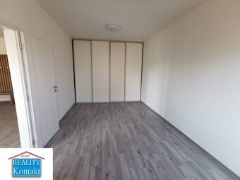 Ponúkame na prenájom 3-izbový byt - Nové Zámky - 9