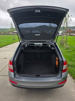 ŠKODA OCTAVIA COMBI 1.6TDI, 2013 - 9
