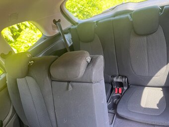 BMW Rad 2 Gran Tourer 2 218d,7 MIEST,POJAZDNE+DIELY LACNO - 9