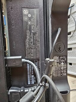 Počítač s monitorom - Dell OptiPlex 5050 - 9