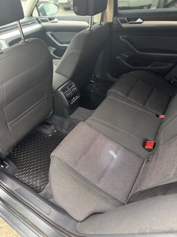 Volkswagen Passat b8 - 9