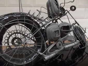 Model motorky - dvojvalcový Chopper - 9