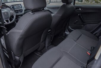 Peugeot 208 1.2 Active 2015 - 9