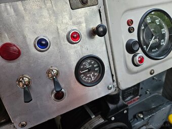 Landrover 109 poziarnicky special - 9